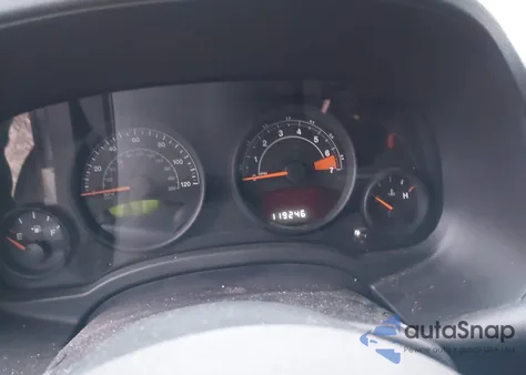 2014 Jeep Patriot Altitude z USA, uszkodzony, nr VIN 1C4NJPBA6ED928168